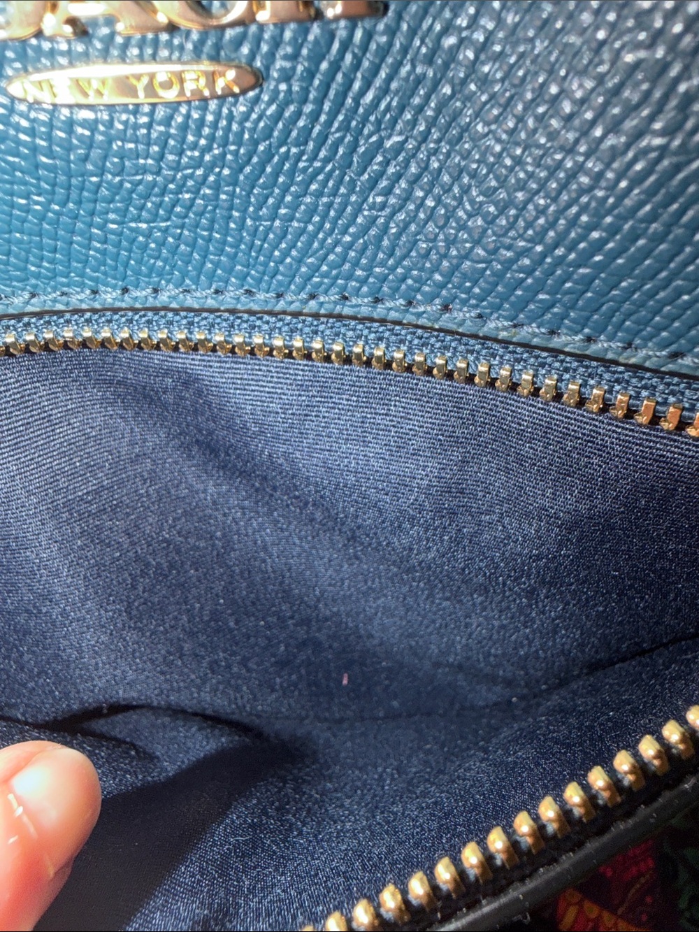 Coach Teal Blue Crossgrain Leather Crossbody File Bag C1556 New - Picture 11 of 11